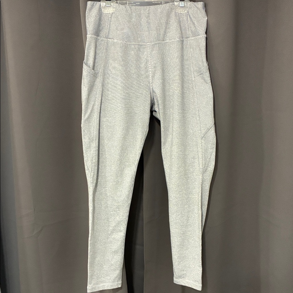 Danskin Navy and White Striped Leggings